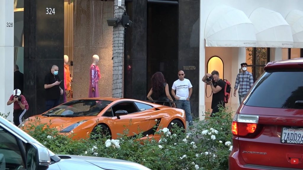 unique business ideas - Fake Luxury Lifestyle Rentals